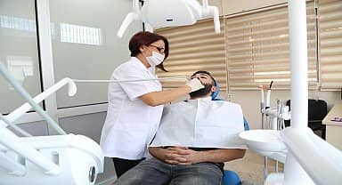 Bayraklı'da 4 yılda 60 bin ücretsiz diş tedavisi