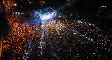 Bilecik'te Büyük Zafer, Fener Alayı ve konserle kutlandı
