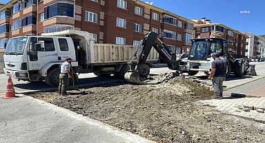 Bozüyük Belediyesi, Tevfik Fikret Caddesi'ndeki asfaltlama çalışmalarını tamamladı