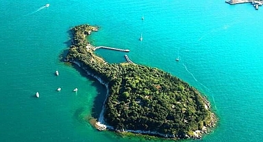 Buğra Gökce: “Kaşık Adası betonlaşmadan ve yapılaşmadan korundu”