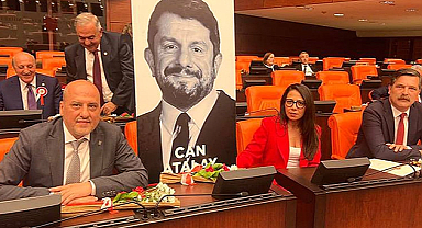 Can Atalay ve Tayfun Kahraman'dan '17 Ağustos' mesajı: 