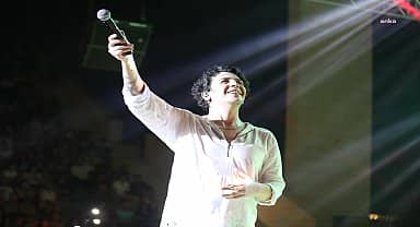 Didim'de Ersay Üner rüzgarı esti