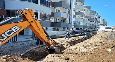 Edremit Belediyesi'nden Altınkum Mahallesi'nde altyapı çalışması