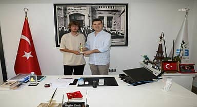 Edremitli Genç Tenisçi Baygın, Çanakkale'de şampiyon oldu 