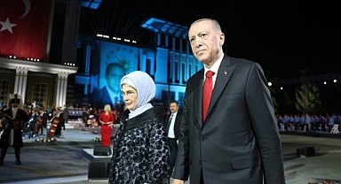 Erdoğan: “Asıl büyük kutlamayı 29 Ekim’de cumhuriyetimizin yüzüncü yılı törenlerinde yapacağız”