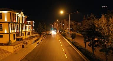 Eskişehir Büyükşehir'in kavşak düzenleme çalışmasında son etap çalışması başladı