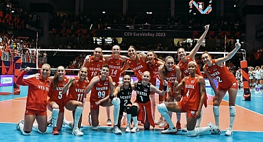 Filenin Sultanları, Polonya'yı 3-0 yenerek yarı finale yükseldi