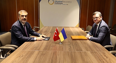 Hakan Fidan, Ukrayna Dışişleri Bakanı Dmitro Kuleba ile görüştü