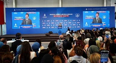 İmamoğlu, İBB Sosyal Hizmet çalışanlarıyla buluştu