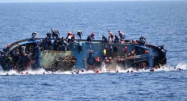 İtalya'da sığınmacıları taşıyan tekne battı, 41 kişi hayatını kaybetti...