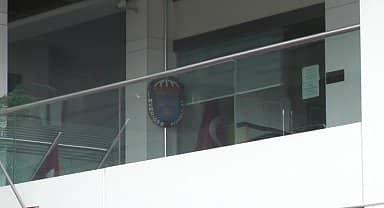 İzmir'de İsveç Fahri Konsolosluğu'na silahlı saldırı: 1 yaralı