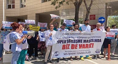 İzmir'de sağlıkçılar taleplerini hastane bahçesinden duyurdu: "2024 yılı ocak ayı itibariyle maaşlarımızın 45 bin TL'ye çıkarılmasını istiyoruz"