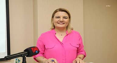 İzmit Belediye Başkanı Hürriyet, EYT'li personelin tazminatı için kredi çıktığını duyurdu: "Allah bizi namerde muhtaç etmedi"