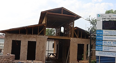 İzmit Belediyesi, Ferdane Hanım Konağı'nda rekonstrüksiyon çalışmalarına devam ediyor