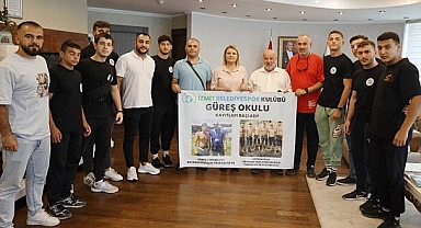 İzmit Belediyesi, ücretsiz güreş okulu açıyor