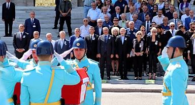Kılıçdaroğlu, Eski Hatay Milletvekili Pürdeloğlu'nun cenaze törenine katıldı