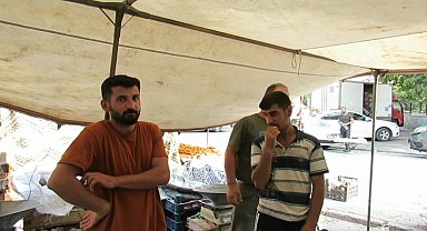 Konya'da semt pazarındaki vatandaş: 