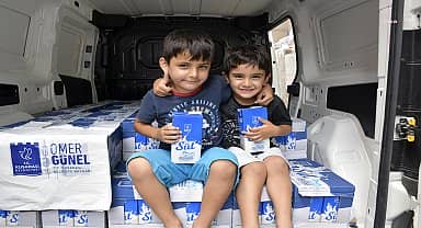 Kuşadası Belediyesi'nin süt desteği her geçen ay daha fazla çocuğa ulaşıyor