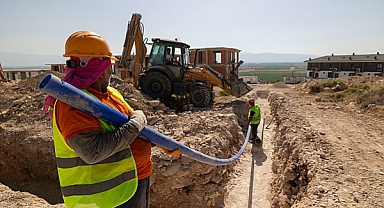 Menemen Seyrek ve Villakent Mahallelerinin içme suyu hattı yenileniyor