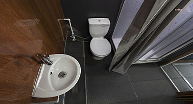 Mersin Büyükşehir Belediyesi, atıl otobüsleri mobil yaşam otobüslerine çeviriyor