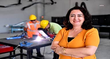 Mersin Büyükşehir'in Tırmıl Mercek'teki eğitimleri devam ediyor