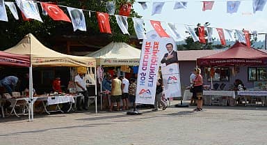 Mersin Büyükşehir'in üretici kadın stantları Çamlıyayla'da kuruldu