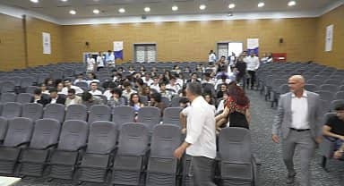 Muratpaşa Belediye Başkanı Uysal: "'Yeşile dönmek' acilen süslü bir hobi olmanın ötesine geçmelidir"