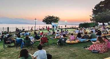 Muratpaşa Belediyesinin 'Falez Dinletileri' devam ediyor