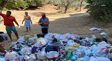 Seferihisar Belediyesi, Ekmeksiz Plajı'nı temizledi