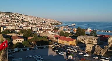 Sinoplu Emekli Vatandaş: "Geçinemiyoruz, paramız yetmiyor. Ek iş olarak bu yaşta çay bahçelerinde çalışmaya devam ediyorum"