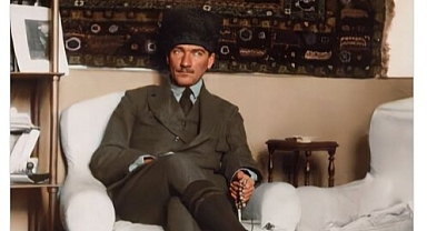 Soyer’den Disney Plus’a “Atatürk” tepkisi: “Ne TV kanalları ne medya tröstleri O'nu silmeye, yok etmeye yeter”