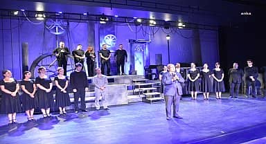 Tekirdağ'da Şehir Tiyatrosundan basına özel gösterim