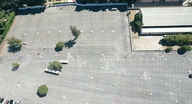 Torbalı'da Tepeköy Mahallesi'ne kurulan semt pazarı yeni yerine taşınıyor