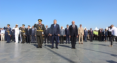 Tunç Soyer: “Çok gururluyuz. Hiç kimse enseyi karartmasın.”