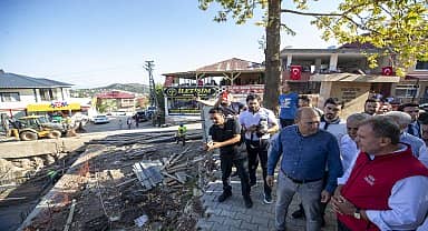Vahap Seçer, Fındıkpınarı katlı otopark ve pazar yeri inşaatını inceledi
