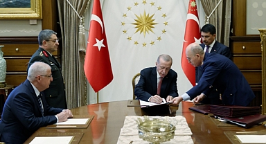 YAŞ kararları açıklandı… Kurmay Albay Gökçen Fırat terfi etti, ilk kadın amiral oldu