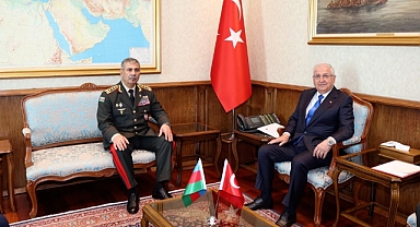 Yaşar Güler, Azerbaycan Savunma Bakanı Hasanov ile görüştü
