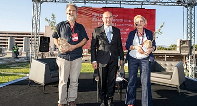 7.Uluslararası İzmir Edebiyat Festivali başladı