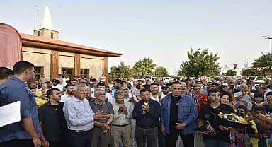 Adana Büyükşehir'in yapımını tamamladığı Küçükoba Mezarlığı Camisi ibadete açıldı