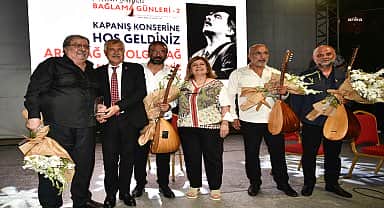 Adana'da Aşık Veysel'e ithaf edilen 2. Bağlama Günleri, Arif Sağ konseriyle sona erdi