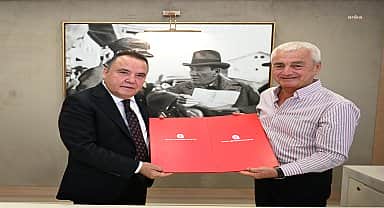 Antalya Büyükşehir Belediyesi'nin çevre dostu çiftçi kart projesi Finike'de uygulanacak