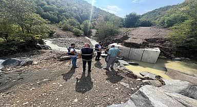 Atakum'da selin izleri siliniyor 