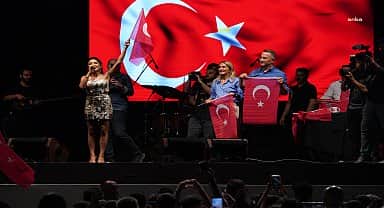 Beylikdüzü'nde Barış ve Sevgi Buluşmaları'nın kapanışı şampiyonlukla taçlandı