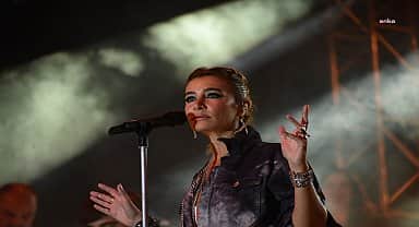 Bozüyük, kurtuluşunu Sıla konseri ile kutladı