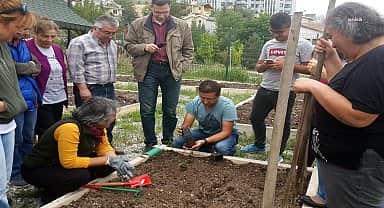 Çankaya Belediyesi'nin kent tarım hobi evlerinde eğitimler başlıyor