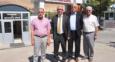 CHP İl ve ilçe örgütleri, Mardin'de kayyum atanan ve AKP'li belediyelerden hesap cetvellerini talep etti