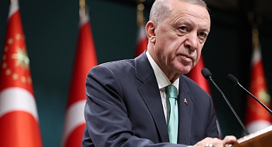 Cumhurbaşkanı Erdoğan, gençlere seçim vadi olan telefon ve bilgisayar destek tutarlarını açıkladı