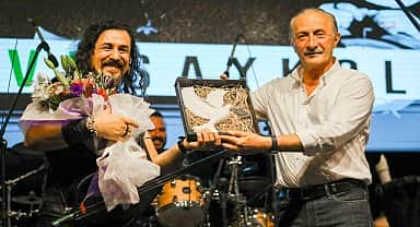 Didim'de barış güvercini 28. kez havalandı