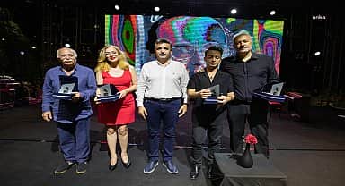 Dikili'de uğur mumcu unutulmadı