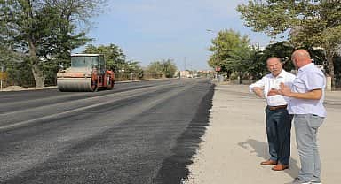 Edirne Belediye Başkanı Gürkan, Türkan Seçkin Bulvarı'ndaki çalışmaları yerinde inceledi